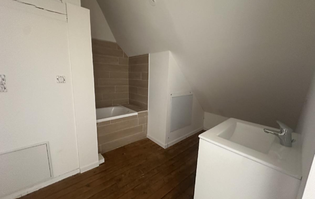 MONOP`immobilier : Maison / Villa | LE MANS (72000) | 139 m2 | 1 600 € 