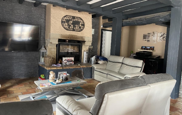  MONOP`immobilier Maison / Villa | FOIX (09000) | 290 m2 | 496 800 € 